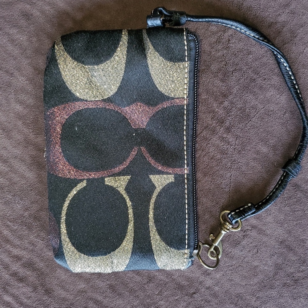 Small coach wriset/change purse